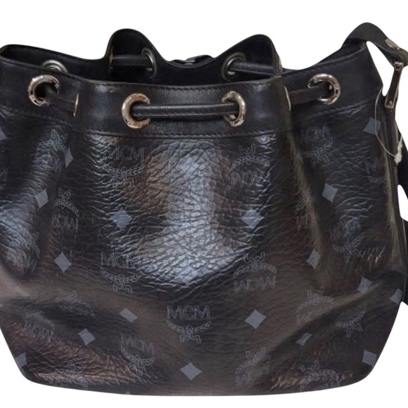 MCM MEDIUM BUCKET—SO CHIC! - Picture 2 of 6